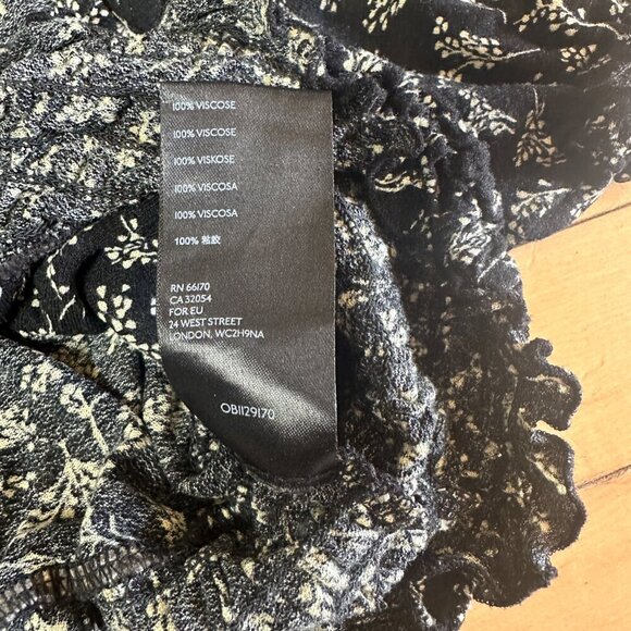 URBAN OUTFITTERS FLoral Puff Sleeve Crop Top Blouse with Smocking Size Small - Picture 7 of 9